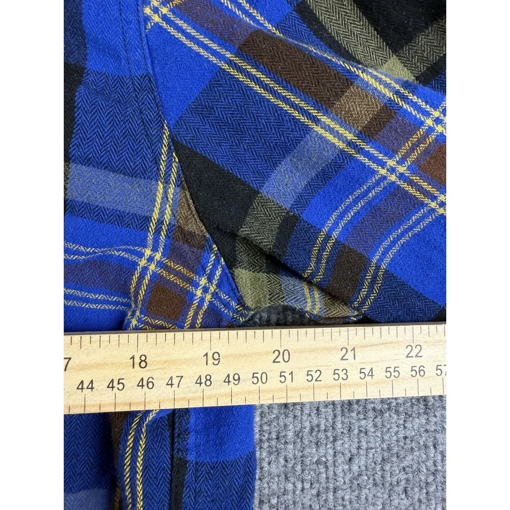 Levi's Shirt Mens Medium Blue Plaid Flannel Long Sleeve Button Up Pockets Casual